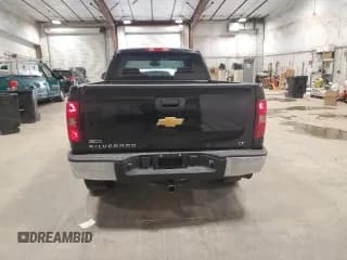 ✅ 2012 Chevrolet Silverado 1500 LT • VIN: 1GCRCSE03CZ256619 • Lot: 91978795. Wystawiony na Copart z przebiegiem 119 274 mil. Bezpłatny archiwum sprzedaży aukcyjnych z USA i szczegółowy raport historii pojazdu na DreamBid. Zdjęcie 6.