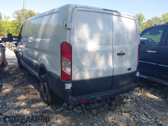 ✅ 2021 Ford Transit Cargo • VIN: 1FTBR1Y88MKA76509 • Lot: 42005100. Listed on IAAI with 34,029 mi. Free auction sales archive from the USA and detailed vehicle history report at DreamBid. Image 3.