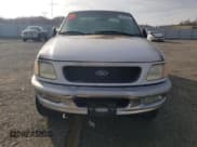 ✅ 1998 Ford F-250 • VIN: 1FTPX28L4WKA41149 • Lot: 84369654. Listed on Copart with 430,187 mi. Free auction sales archive from the USA and detailed vehicle history report at DreamBid. Image 5.