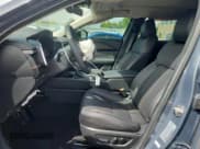 ✅ 2025 Mazda CX-50 Hybrid Premium Plus Package • VIN: 7MMVAAEW1SN121390 • Lot: 80944815. Wystawiony na Copart z przebiegiem 1 061 mil. Bezpłatny archiwum sprzedaży aukcyjnych z USA i szczegółowy raport historii pojazdu na DreamBid. Zdjęcie 7.