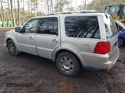 ✅ 2006 Lincoln Navigator Luxury • VIN: 5LMFU28556LJ28101 • Lot: 43888709. Listed on IAAI with 126,603 mi. Free auction sales archive from the USA and detailed vehicle history report at DreamBid. Image 3.