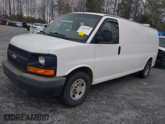 ✅ 2011 Chevrolet Express Cargo • VIN: 1GCWGGBA5B1187348 • Lot: 41684458. Listed on IAAI with 456,926 mi. Free auction sales archive from the USA and detailed vehicle history report at DreamBid. Image 2.