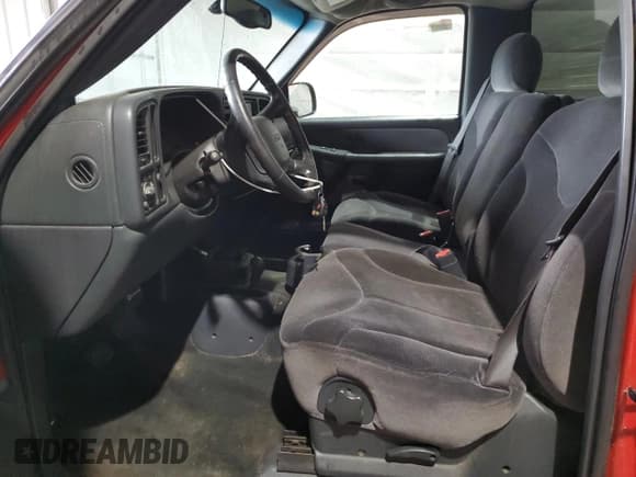 ✅ 2002 GMC Sierra 2500HD Work Truck • VIN: 1GTHK24U72Z213502 • Лот: 55675805. Опубликован ранее на Copart с пробегом 72 614 миль. Бесплатный доступ к архиву аукционных продаж из США и подробный отчёт об истории автомобиля на DreamBid. Изображение 7.