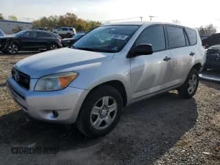 ✅ 2007 Toyota RAV4 • VIN: JTMBK33V275019903 • Лот: 90007705. Опубликован ранее на Copart с пробегом 70 226 миль. Бесплатный доступ к архиву аукционных продаж из США и подробный отчёт об истории автомобиля на DreamBid. Изображение 1.