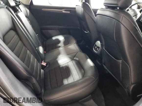 ✅ 2017 Ford Fusion SE • VIN: 3FA6P0H76HR197846 • Lot: 84067815. Listed on Copart with 69,998 mi. Free auction sales archive from the USA and detailed vehicle history report at DreamBid. Image 10.