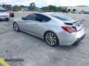 ✅ 2013 Hyundai Genesis Coupe Grand Touring • VIN: KMHHU6KJ6DU091110 • Lot: 43120761. Wystawiony na IAAI z przebiegiem 92 096 mil. Bezpłatny archiwum sprzedaży aukcyjnych z USA i szczegółowy raport historii pojazdu na DreamBid. Zdjęcie 3.