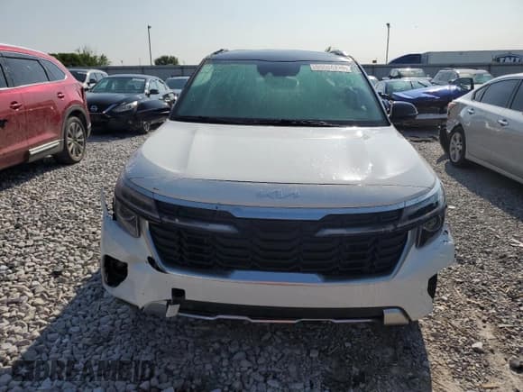 ✅ 2025 Kia Seltos S • VIN: KNDEUCAA6S7687224 • Lot: 58804735. Listed on Copart with 4,296 mi. Free auction sales archive from the USA and detailed vehicle history report at DreamBid. Image 5.