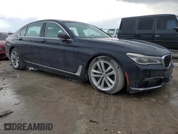 ✅ 2017 BMW 7 Series 750i • VIN: WBA7F0C32HGM21737 • Lot: 69356355. Listed on Copart with 109,126 mi. Free auction sales archive from the USA and detailed vehicle history report at DreamBid. Image 4.