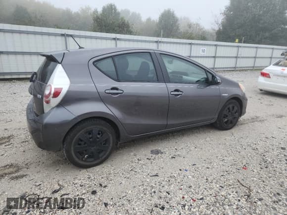 ✅ 2012 Toyota Prius Four • VIN: JTDKDTB32C1513030 • Lot: 86467905. Listed on Copart with 186,988 mi. Free auction sales archive from the USA and detailed vehicle history report at DreamBid. Image 3.