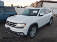 ✅ 2018 Volkswagen Atlas SEL Premium • VIN: 1V2NR2CA6JC537949 • Лот: 43666355. Опубликован ранее на IAAI с пробегом 62 238 миль. Бесплатный доступ к архиву аукционных продаж из США и подробный отчёт об истории автомобиля на DreamBid. Изображение 2.