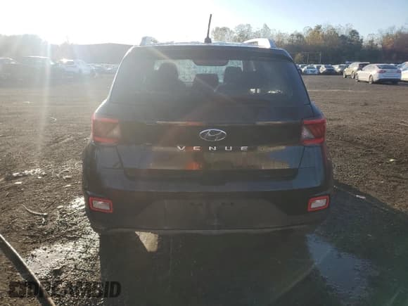 ✅ 2023 Hyundai Venue SEL • VIN: KMHRC8A36PU222403 • Lot: 76513284. Listed on Copart with 44,589 mi. Free auction sales archive from the USA and detailed vehicle history report at DreamBid. Image 6.