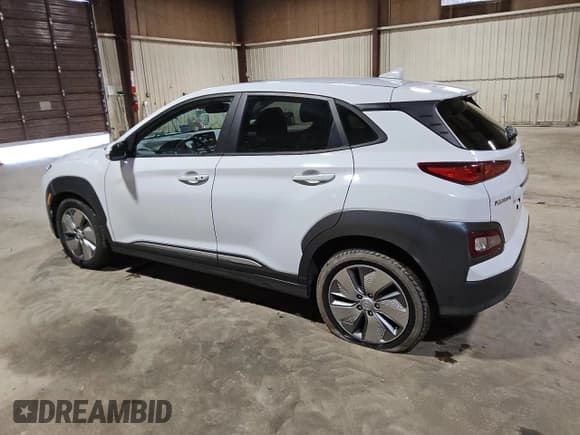 ✅ 2021 Hyundai Kona Ultimate • VIN: KM8K53AG1MU120827 • Лот: 74512054. Опубликован ранее на Copart с пробегом 97 979 миль. Бесплатный доступ к архиву аукционных продаж из США и подробный отчёт об истории автомобиля на DreamBid. Изображение 2.