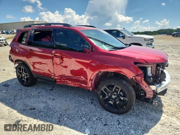 ✅ 2024 Honda Passport Black Edition • VIN: 5FNYF8H8XRB023620 • Lot: 66481595. Listed on Copart with 8,114 mi. Free auction sales archive from the USA and detailed vehicle history report at DreamBid. Image 4.