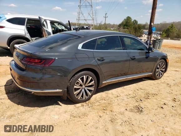 ✅ 2020 Volkswagen Arteon SE • VIN: WVWBR7AN9LE015217 • Лот: 48893814. Опубликован ранее на Copart с пробегом 65 584 миль. Бесплатный доступ к архиву аукционных продаж из США и подробный отчёт об истории автомобиля на DreamBid. Изображение 3.