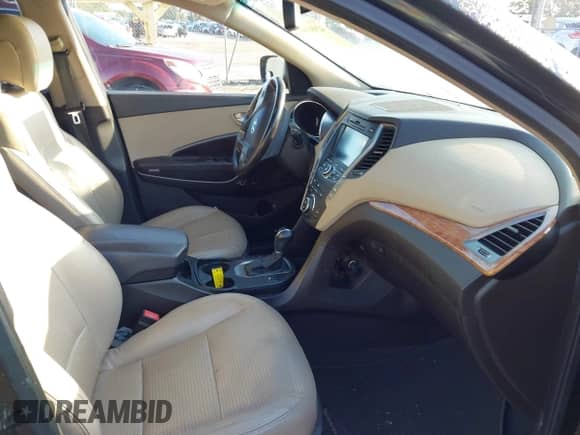 ✅ 2013 Hyundai Santa Fe Sport • VIN: 5XYZU3LB0DG019724 • Lot: 42981460. Listed on IAAI with 178,849 mi miles. Access the free auction sales archive from the USA and view a detailed vehicle history report at DreamBid. Image 5.