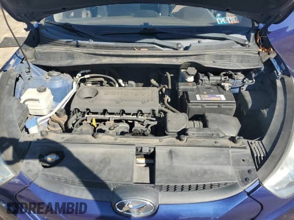 2011 Hyundai Tucson Limited with VIN KM8JUCAC3BU244297, listed as a Copart auction lot 48629585 with 208,270 mi miles and Salvage title. Bid and sale history available at DreamBid. Image 12.