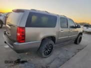 ✅ 2012 Chevrolet Suburban LTZ • VIN: 1GNSKKE73CR272456 • Lot: 90931265. Wystawiony na Copart z przebiegiem 209 547 mil. Bezpłatny archiwum sprzedaży aukcyjnych z USA i szczegółowy raport historii pojazdu na DreamBid. Zdjęcie 3.