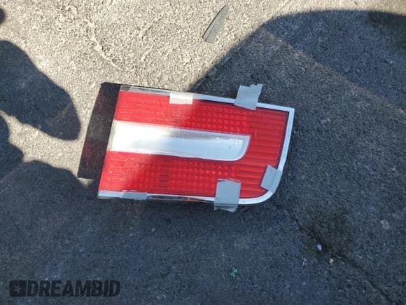 ✅ 2007 Lincoln Navigator • VIN: 5LMFU27537LJ25071 • Lot: 80308815. Wystawiony na Copart z przebiegiem 206 912 mil. Bezpłatny archiwum sprzedaży aukcyjnych z USA i szczegółowy raport historii pojazdu na DreamBid. Zdjęcie 13.