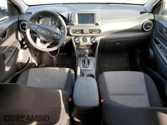 ✅ 2019 Hyundai Kona SE • VIN: KM8K1CAA5KU331436 • Лот: 40920514. Опубликован ранее на Copart с пробегом 41 951 миль. Бесплатный доступ к архиву аукционных продаж из США и подробный отчёт об истории автомобиля на DreamBid. Изображение 8.