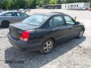 ✅ 2005 Hyundai Elantra GLS • VIN: KMHDN46D05U116895 • Lot: 42345616. Wystawiony na IAAI z przebiegiem 292 340 mil. Bezpłatny archiwum sprzedaży aukcyjnych z USA i szczegółowy raport historii pojazdu na DreamBid. Zdjęcie 4.