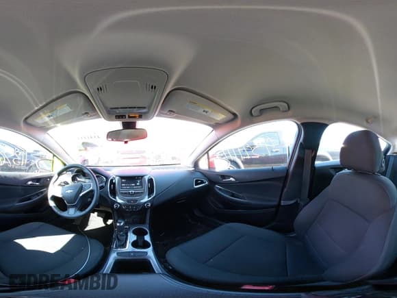 ✅ 2017 Chevrolet Cruze LT • VIN: 3G1BE6SM2HS613070 • Lot: 43411113. Listed on IAAI with 113,766 mi. Free auction sales archive from the USA and detailed vehicle history report at DreamBid. Image 18.