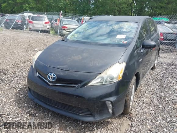 ✅ 2014 Toyota Prius Two • VIN: JTDZN3EU5E3301861 • Lot: 42621485. Listed on IAAI with Not provided. Free auction sales archive from the USA and detailed vehicle history report at DreamBid. Image 11.
