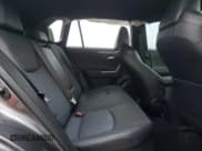 ✅ 2022 Toyota RAV4 Hybrid XSE • VIN: JTME6RFV3ND527963 • Лот: 93781515. Опубликован ранее на Copart с пробегом 41 378 миль. Бесплатный доступ к архиву аукционных продаж из США и подробный отчёт об истории автомобиля на DreamBid. Изображение 11.