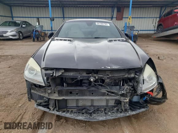 ✅ 2014 Mercedes-Benz SLK 250 • VIN: WDDPK4HAXEF087591 • Lot: 54190795. Wystawiony na Copart z przebiegiem 102 046 mil. Bezpłatny archiwum sprzedaży aukcyjnych z USA i szczegółowy raport historii pojazdu na DreamBid. Zdjęcie 5.