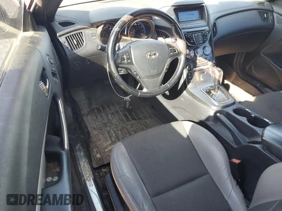 ✅ 2015 Hyundai Genesis Coupe 3.8L Base • VIN: KMHHT6KJ9FU129306 • Лот: 47091845. Опубликован ранее на Copart с пробегом 86 325 миль. Бесплатный доступ к архиву аукционных продаж из США и подробный отчёт об истории автомобиля на DreamBid. Изображение 8.