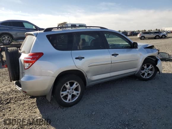 ✅ 2009 Toyota RAV4 • VIN: JTMBK33V29D008439 • Lot: 86337645. Wystawiony na Copart z przebiegiem 210 439 mil. Bezpłatny archiwum sprzedaży aukcyjnych z USA i szczegółowy raport historii pojazdu na DreamBid. Zdjęcie 3.