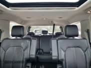 ✅ 2018 Ford Expedition Platinum • VIN: 1FMJU1LT9JEA25824 • Lot: 46264285. Wystawiony na Copart z przebiegiem 136 812 mil. Bezpłatny archiwum sprzedaży aukcyjnych z USA i szczegółowy raport historii pojazdu na DreamBid. Zdjęcie 10.