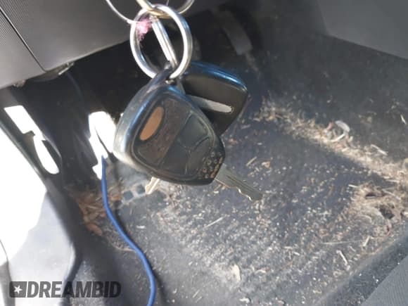 ✅ 2010 Dodge Avenger SXT • VIN: 1B3CC4FB7AN236283 • Лот: 43448189. Опубликован ранее на IAAI с пробегом 248 422 миль. Бесплатный доступ к архиву аукционных продаж из США и подробный отчёт об истории автомобиля на DreamBid. Изображение 11.