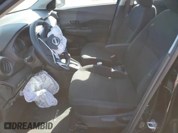 ✅ 2025 Nissan Kicks Play S • VIN: 3N1CP5BV1SL497972 • Lot: 85904385. Wystawiony na Copart z przebiegiem 274 mil. Bezpłatny archiwum sprzedaży aukcyjnych z USA i szczegółowy raport historii pojazdu na DreamBid. Zdjęcie 7.