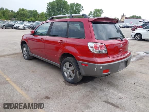 ✅ 2003 Mitsubishi Outlander XLS • VIN: JA4LZ41G83U083139 • Lot: 42818954. Listed on IAAI with 130,173 mi. Free auction sales archive from the USA and detailed vehicle history report at DreamBid. Image 3.