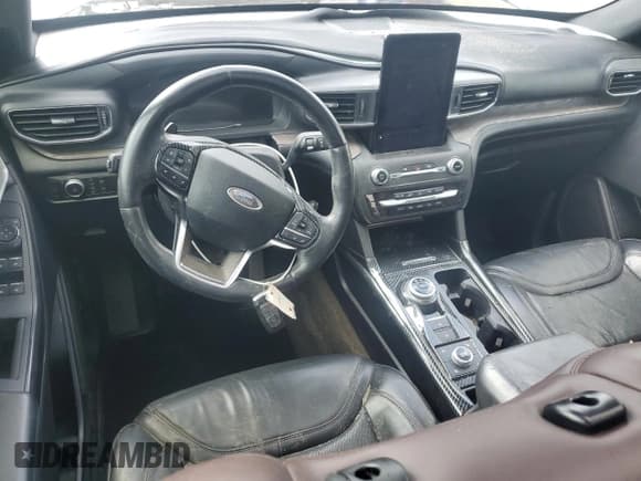 ✅ 2020 Ford Explorer Platinum • VIN: 1FM5K8HC5LGA34794 • Lot: 51812355. Wystawiony na Copart z przebiegiem Nie podano. Bezpłatny archiwum sprzedaży aukcyjnych z USA i szczegółowy raport historii pojazdu na DreamBid. Zdjęcie 8.