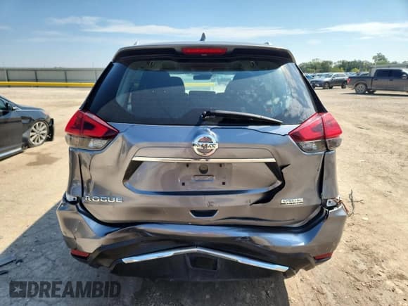 ✅ 2019 Nissan Rogue S • VIN: KNMAT2MT4KP555684 • Lot: 80840695. Listed on Copart with 85,709 mi. Free auction sales archive from the USA and detailed vehicle history report at DreamBid. Image 6.