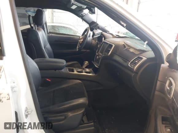 ✅ 2017 Jeep Grand Cherokee Altitude • VIN: 1C4RJFAG0HC881425 • Lot: 43674592. Listed on IAAI with 51,801 mi. Free auction sales archive from the USA and detailed vehicle history report at DreamBid. Image 5.