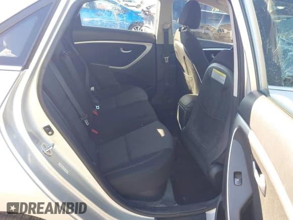 ✅ 2014 Hyundai Elantra • VIN: KMHD35LH8EU189953 • Lot: 43415981. Listed on IAAI with 145,878 mi. Free auction sales archive from the USA and detailed vehicle history report at DreamBid. Image 8.