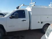 ✅ 2010 Chevrolet Silverado 2500HD • VIN: 1GB3KVBK5AF153253 • Lot: 42129825. Wystawiony na IAAI z przebiegiem 302 599 mil. Bezpłatny archiwum sprzedaży aukcyjnych z USA i szczegółowy raport historii pojazdu na DreamBid. Zdjęcie 14.