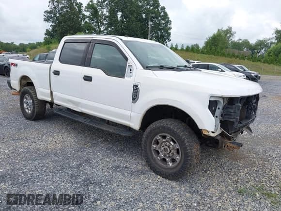 ✅ 2019 Ford F-250 XL • VIN: 1FT7W2B63KED50139 • Lot: 42726614. Listed on IAAI with 187,557 mi. Free auction sales archive from the USA and detailed vehicle history report at DreamBid. Image 1.