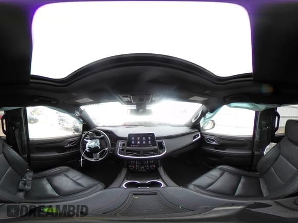 ✅ 2021 Chevrolet Suburban RST • VIN: 1GNSKEKD3MR364826 • Lot: 58685924. Wystawiony na Copart z przebiegiem 73 703 mil. Bezpłatny archiwum sprzedaży aukcyjnych z USA i szczegółowy raport historii pojazdu na DreamBid. Zdjęcie 14.