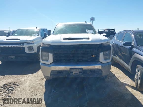 ✅ 2020 Chevrolet Silverado 2500HD Work Truck • VIN: 1GC2YLE76LF208197 • Lot: 43465596. Listed on IAAI with 140,973 mi. Free auction sales archive from the USA and detailed vehicle history report at DreamBid. Image 11.