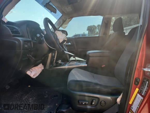 ✅ 2017 Toyota 4Runner TRD Off Road Premium • VIN: JTEBU5JR9H5430143 • Lot: 80208125. Listed on Copart with 123,124 mi. Free auction sales archive from the USA and detailed vehicle history report at DreamBid. Image 7.