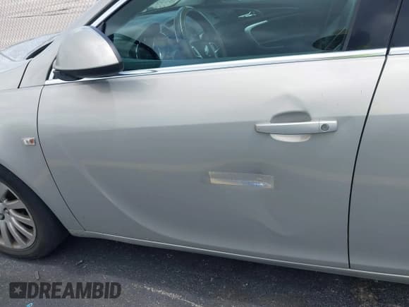 ✅ 2011 Buick Regal CXL RL2 • VIN: W04GP5EC3B1068357 • Lot: 42481761. Listed on IAAI with 124,739 mi. Free auction sales archive from the USA and detailed vehicle history report at DreamBid. Image 12.