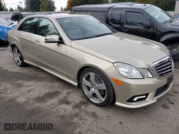 ✅ 2011 Mercedes-Benz E 350 Sport • VIN: WDDHF5GB0BA340984 • Lot: 90505505. Wystawiony na Copart z przebiegiem 99 911 mil. Bezpłatny archiwum sprzedaży aukcyjnych z USA i szczegółowy raport historii pojazdu na DreamBid. Zdjęcie 4.