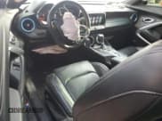 ✅ 2016 Chevrolet Camaro 2LT • VIN: 1G1FD1RS6G0191662 • Lot: 89554855. Wystawiony na Copart z przebiegiem 105 728 mil. Bezpłatny archiwum sprzedaży aukcyjnych z USA i szczegółowy raport historii pojazdu na DreamBid. Zdjęcie 8.