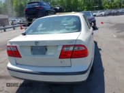 ✅ 2004 Saab 9-5 Arc • VIN: YS3ED49A343017613 • Lot: 42201495. Listed on IAAI with 143,372 mi. Free auction sales archive from the USA and detailed vehicle history report at DreamBid. Image 17.