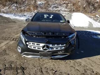 ✅ 2020 Mercedes-Benz GLA 250 • VIN: WDCTG4GB0LU028086 • Лот: 69804652. Опубликован ранее на Copart с пробегом 22 377 миль. Бесплатный доступ к архиву аукционных продаж из США и подробный отчёт об истории автомобиля на DreamBid. Изображение 5.