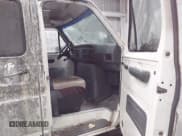 ✅ 1991 Ford Econoline Cargo • VIN: 1FTES14N5MHA51447 • Lot: 43497014. Wystawiony na IAAI z przebiegiem 18 049 mil. Bezpłatny archiwum sprzedaży aukcyjnych z USA i szczegółowy raport historii pojazdu na DreamBid. Zdjęcie 5.