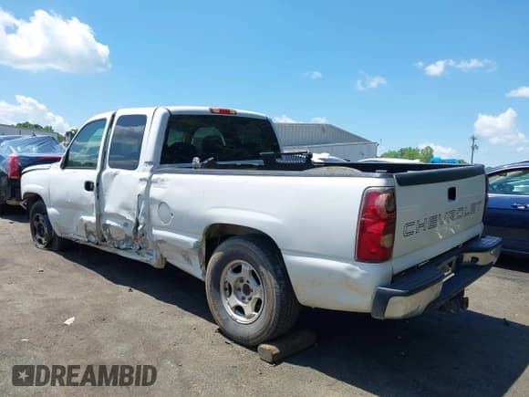 ✅ 2003 Chevrolet Silverado 1500 LS • VIN: 1GCEC19T33Z128989 • Lot: 42179237. Listed on IAAI with 329,452 mi. Free auction sales archive from the USA and detailed vehicle history report at DreamBid. Image 3.